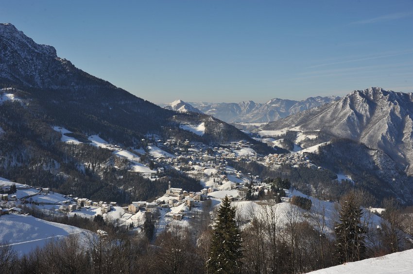 44 Zambla bassa - Oltre il Colle.JPG